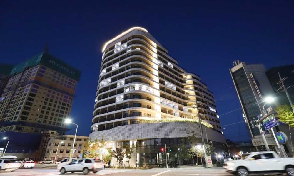 Chuncheon Eston Hotel Eksteriør billede