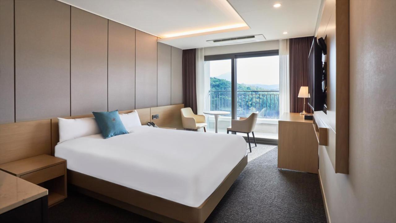 Chuncheon Eston Hotel Eksteriør billede