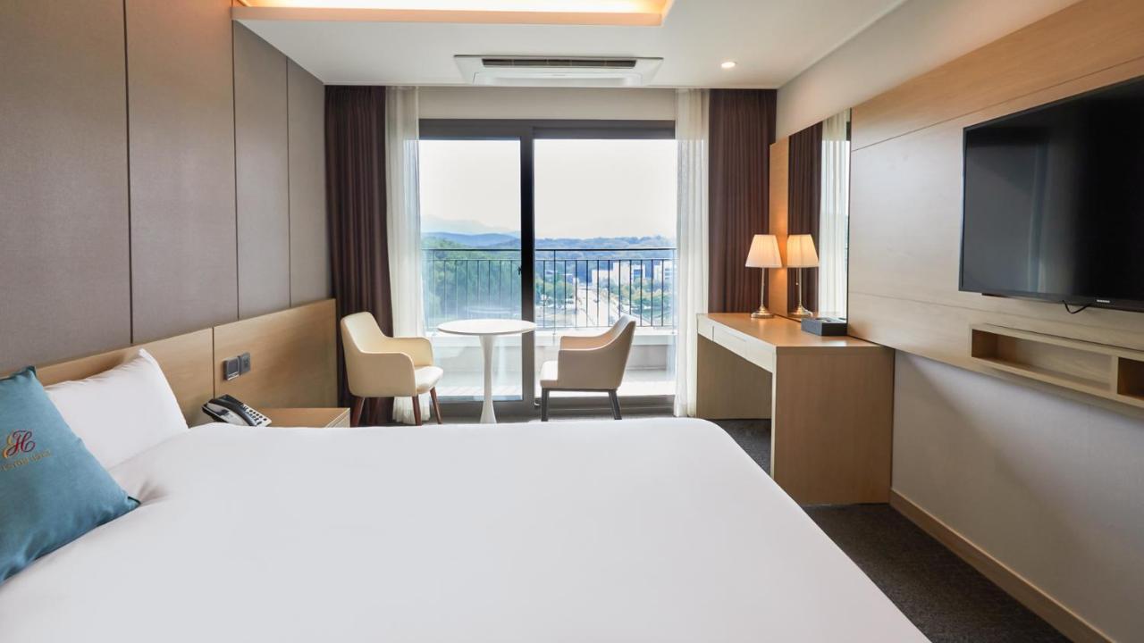 Chuncheon Eston Hotel Eksteriør billede