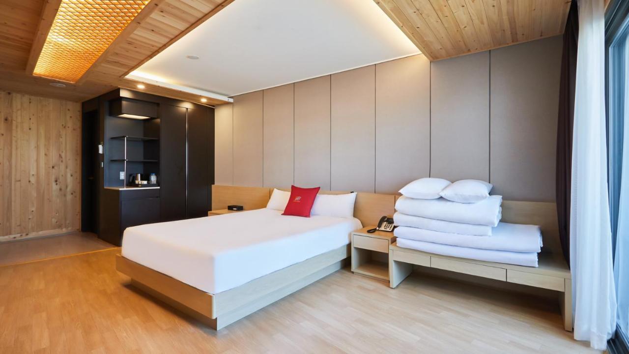 Chuncheon Eston Hotel Eksteriør billede