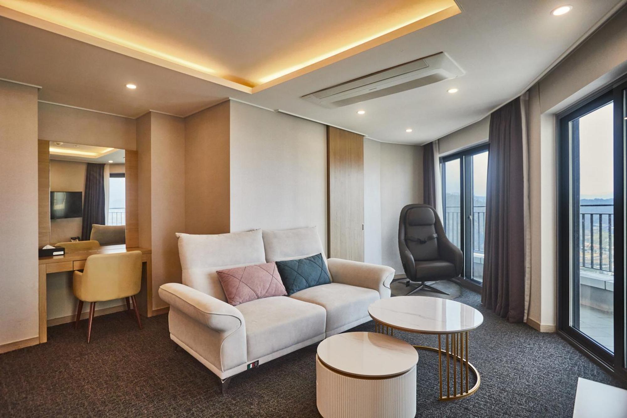 Chuncheon Eston Hotel Eksteriør billede